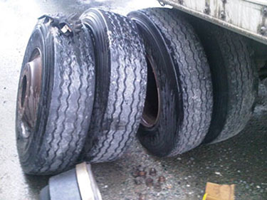 Trailer brake repair - Solo Mobile Truck and Trailer Repair